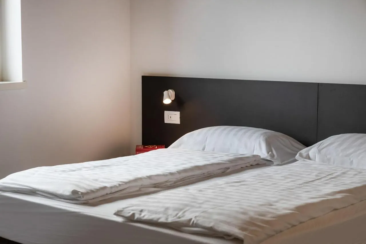Residence Solei Classic & Plus Brenzone sul Garda Aparthotel